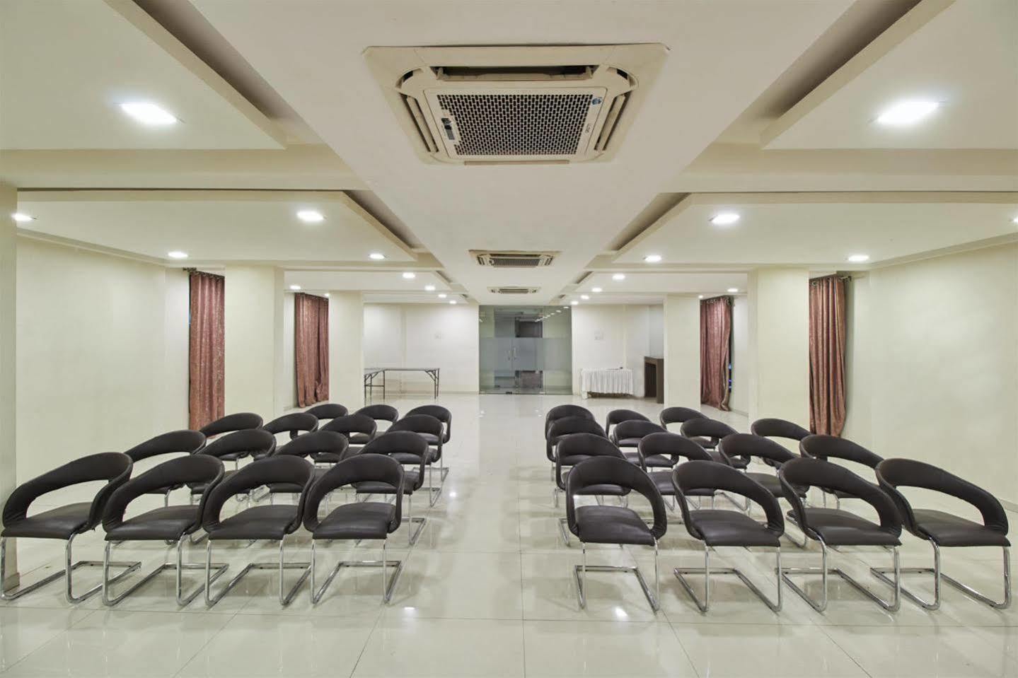 Hotel Executive Silver Inn Aurangābād Exterior foto